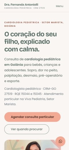 Site da Dra. Fernanda Antoniolli no celular